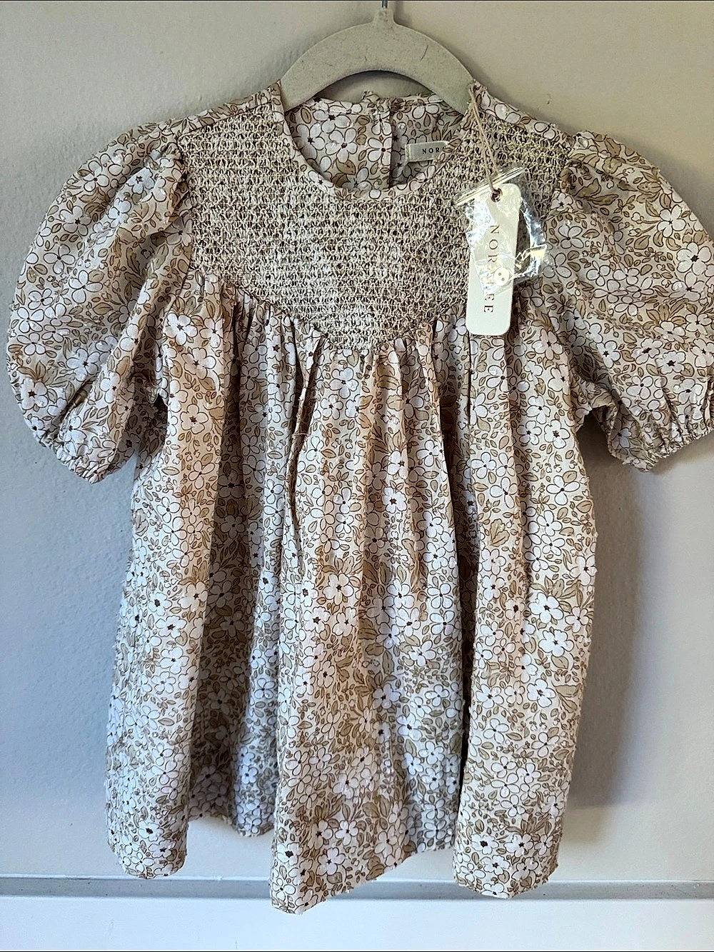 NORALEE Floral Smocked Dress in Cream Girls 2t NWT